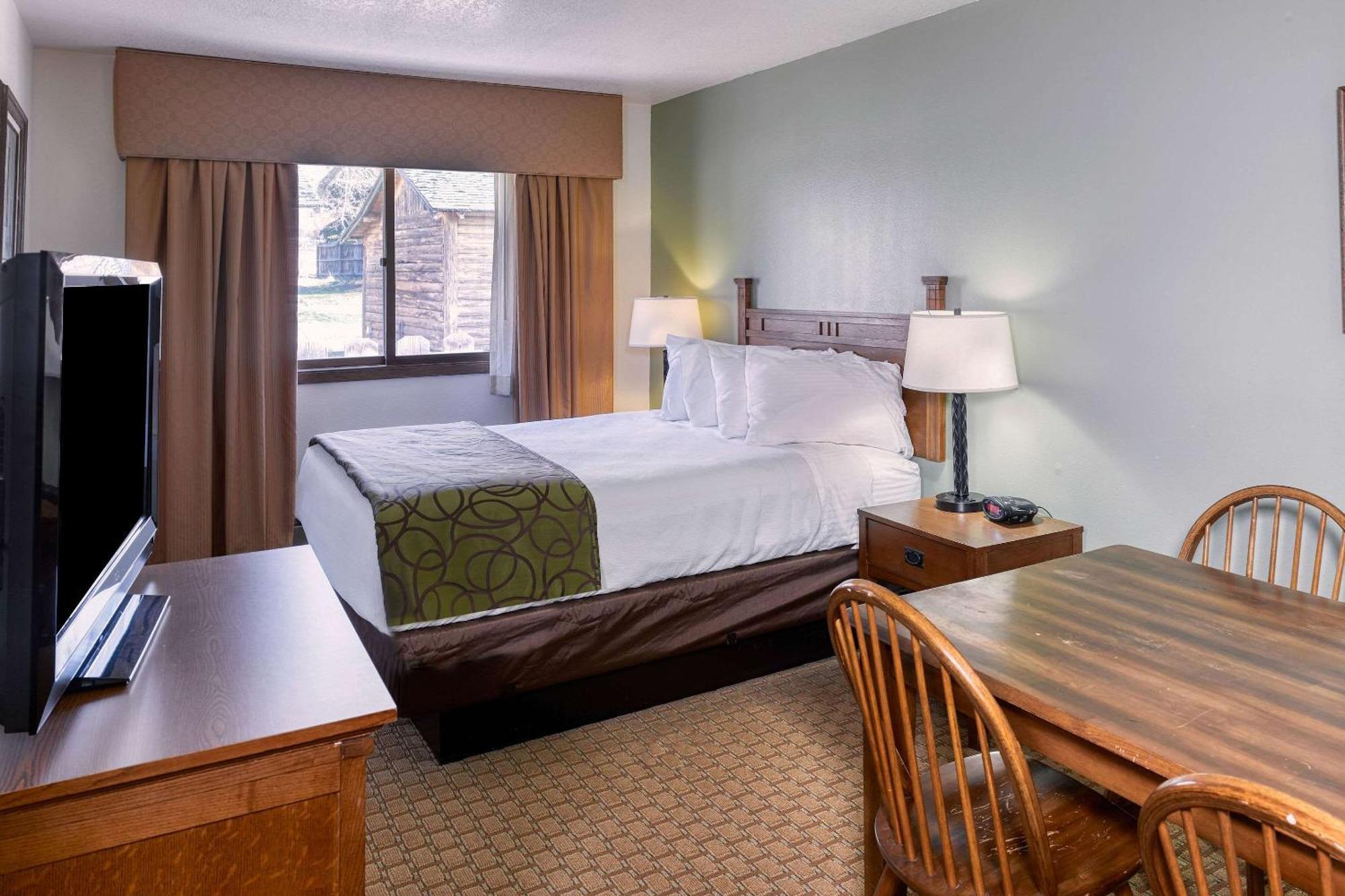 The Ridgeline Hotel At Yellowstone, Ascend Hotel Collection Gardiner Exteriör bild